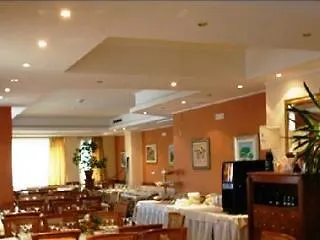 Eden サン・ジョバンニ・ロトンド